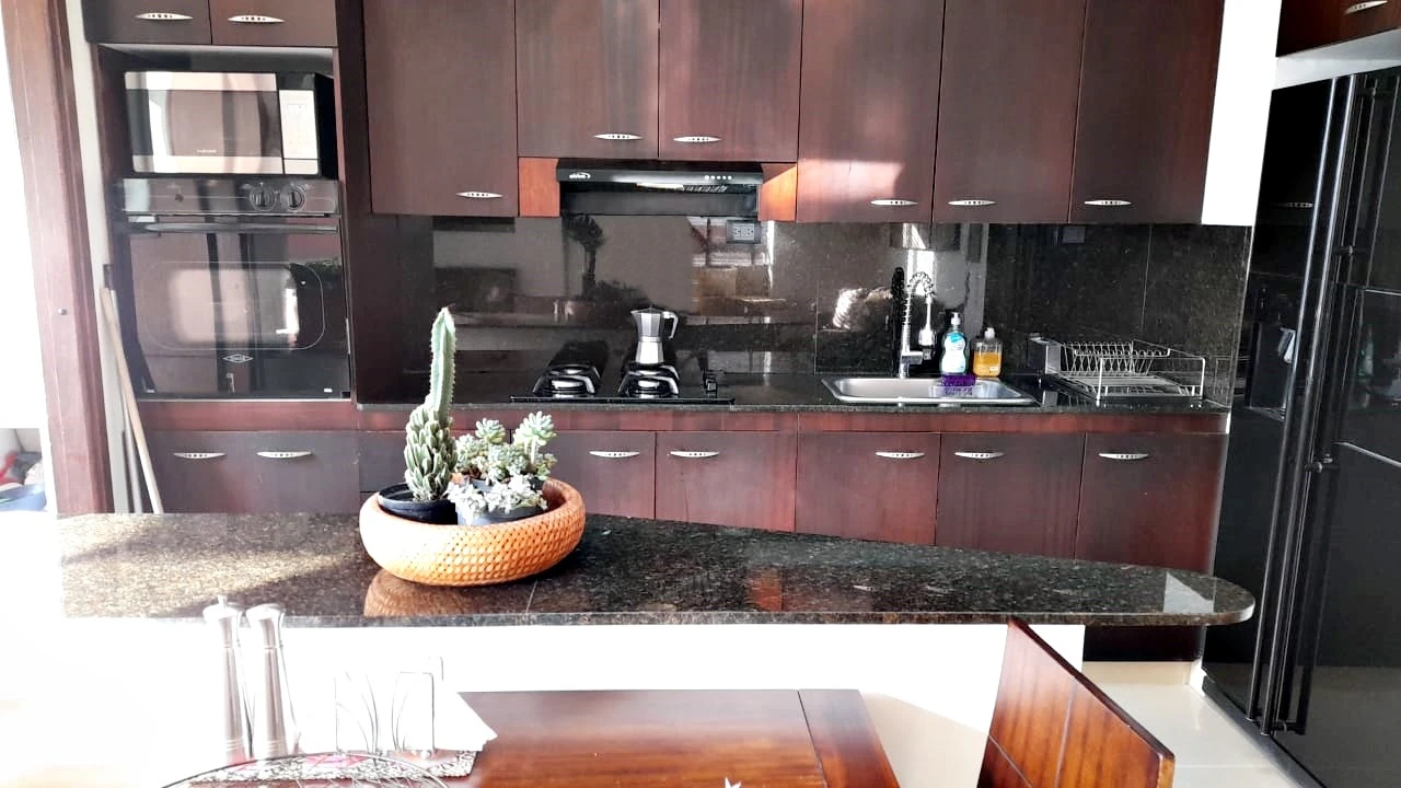 Apartamento amoblado sector de Lalinde