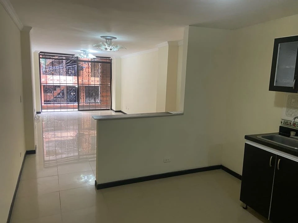 Apartamento en arriendo sector Cabañas