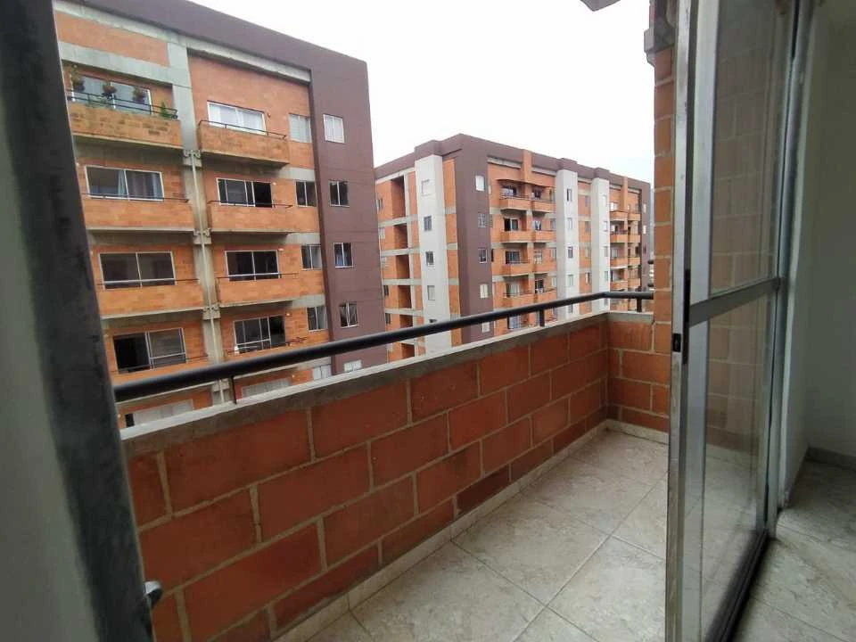 Se arrienda apartamento en sector via Machado