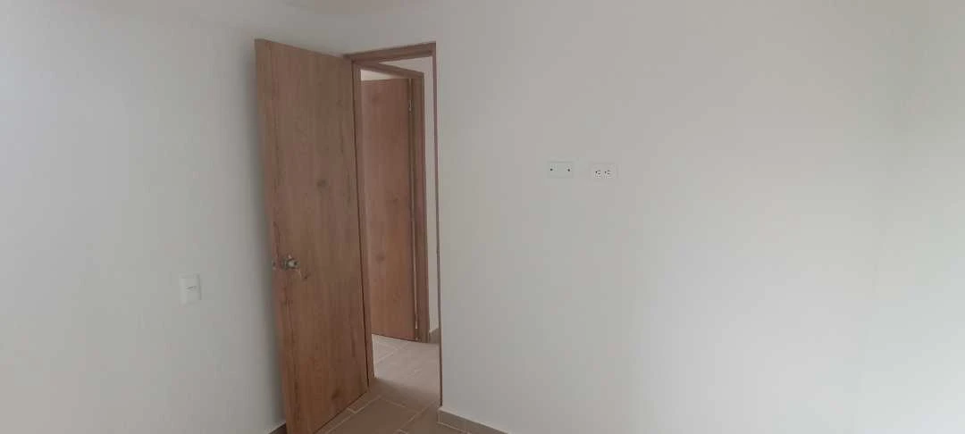 Se arrienda apartamento nuevo en sector madera via Machado