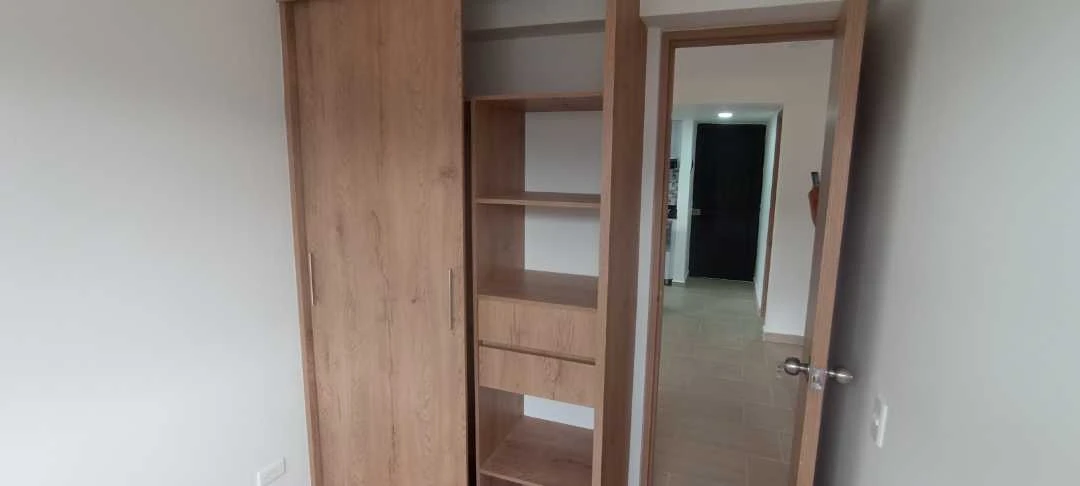 Se arrienda apartamento nuevo en sector madera via Machado