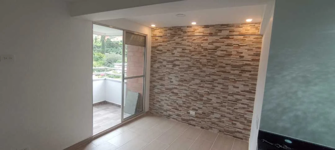 Se arrienda apartamento nuevo en sector madera via Machado