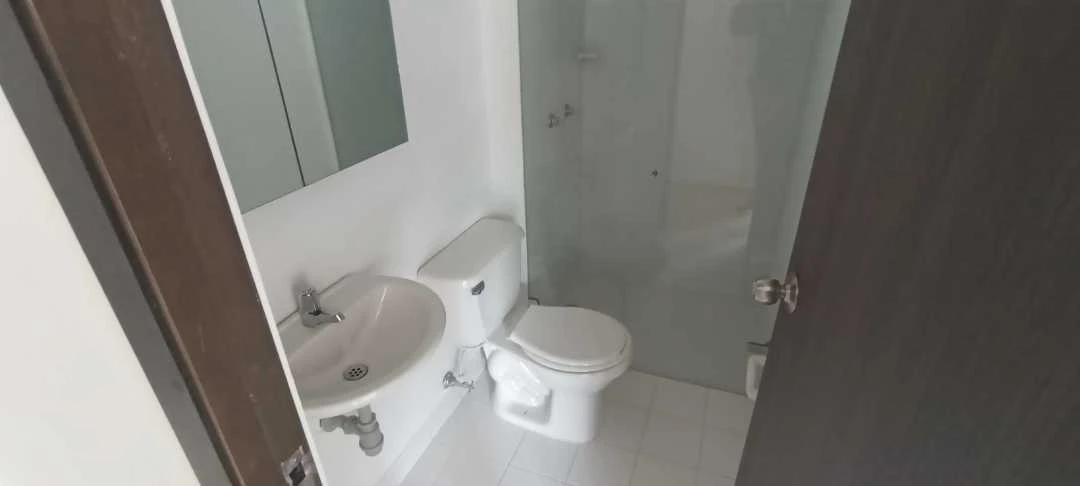 Se vende apartamento en la unidad curazao