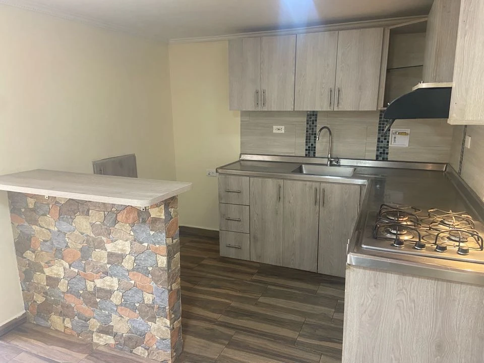 Casa en arriendo Valadares