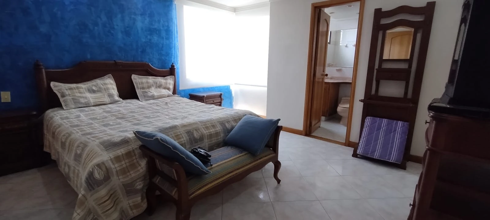 Apartamento Amoblado en Arriendo sector La Aguacatala Medellín