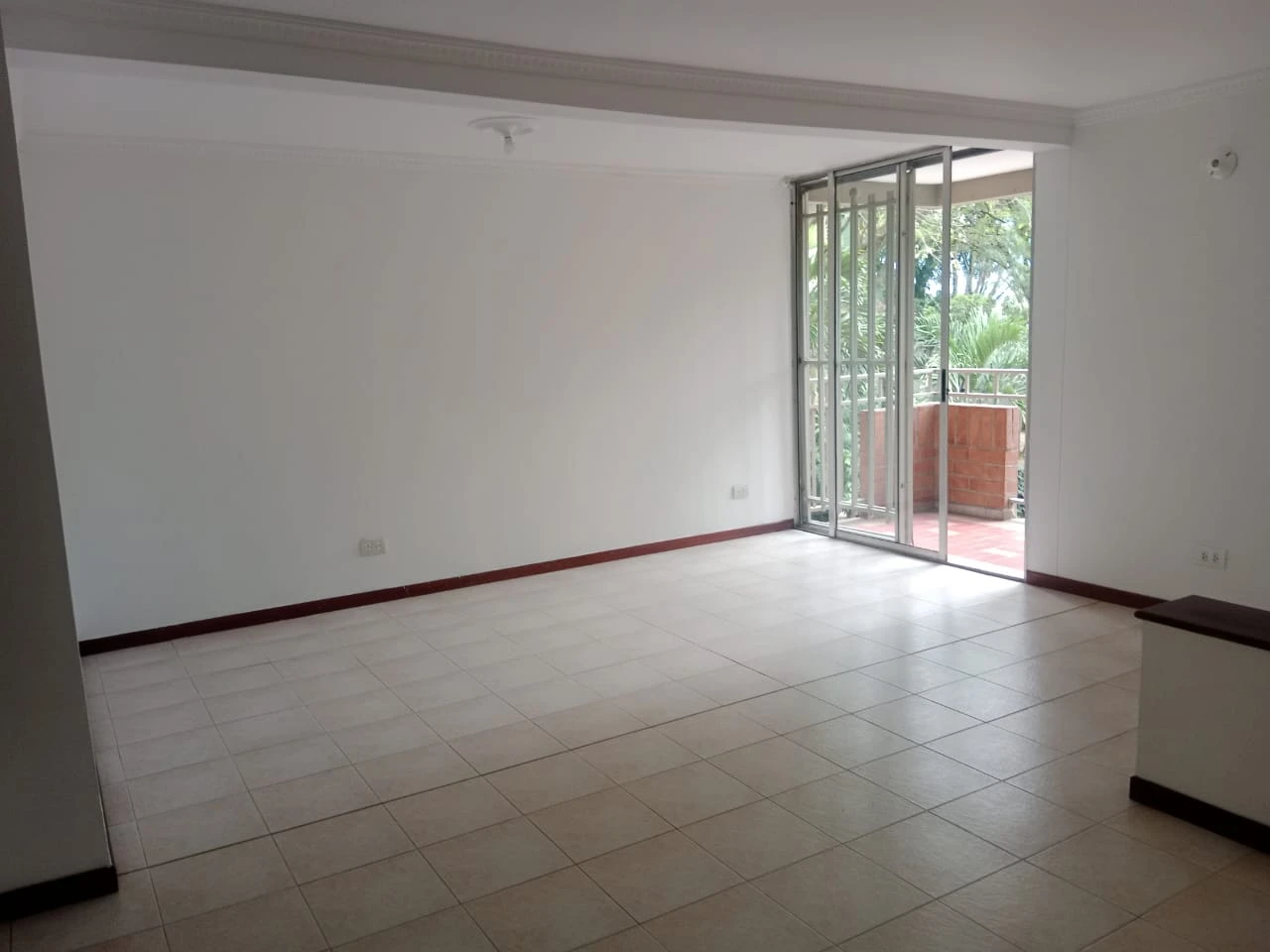 ARRIENDO APARTAMENTO EN EL POBLADO