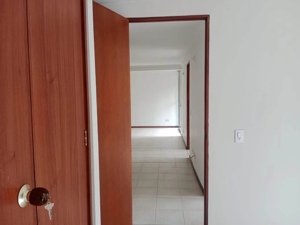 ARRIENDO APARTAMENTO EN EL POBLADO