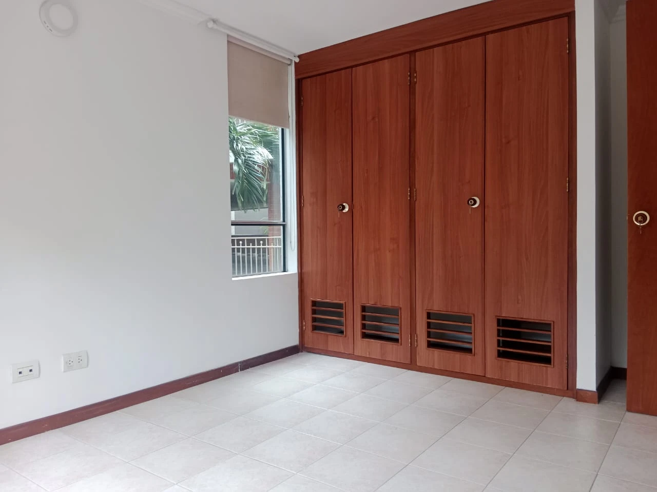 ARRIENDO APARTAMENTO EN EL POBLADO