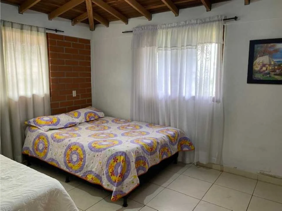 Se Arrienda finca en sector girardota a 5 minutos de la via principal