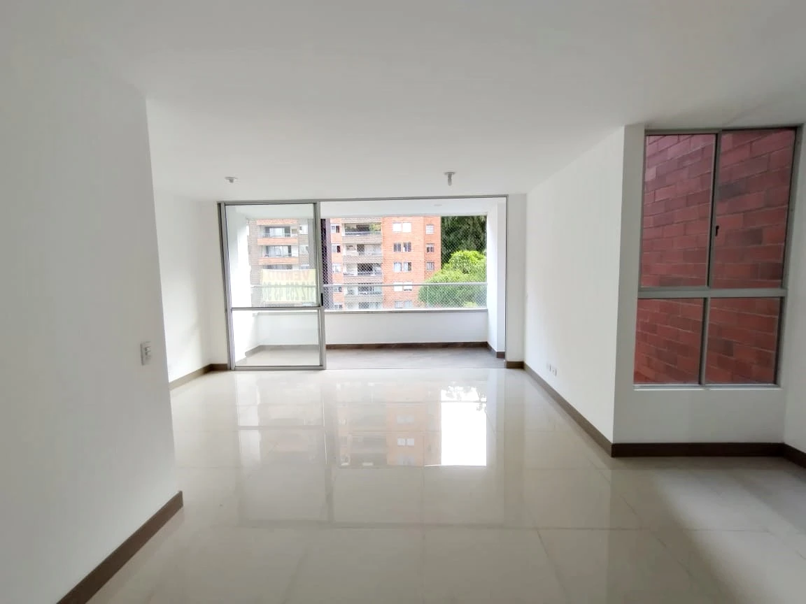 Apartamento en arriendo sector Señorial