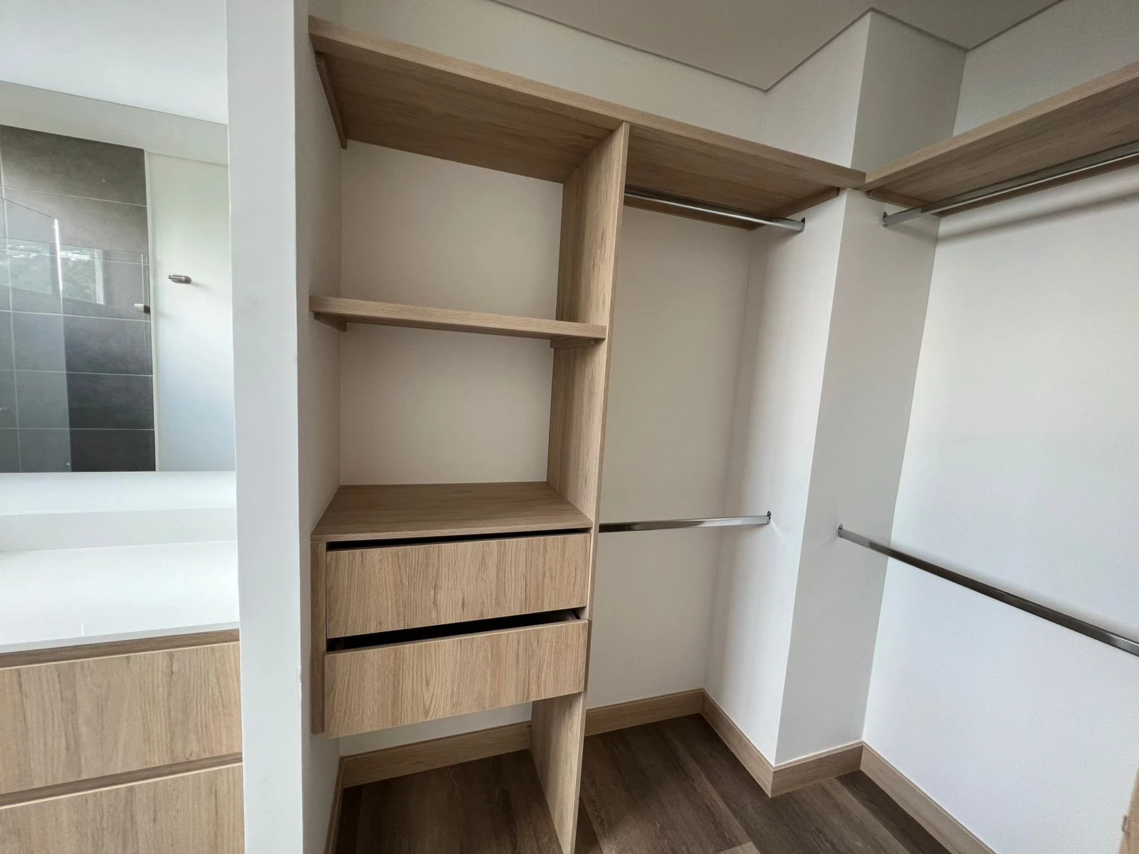 ARRIENDO APARTAMENTO EN EL POBLADO