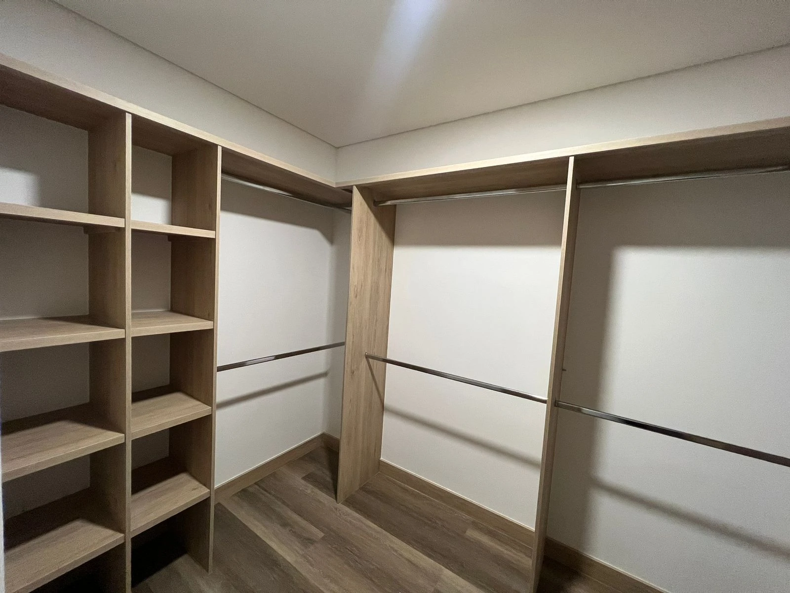 ARRIENDO APARTAMENTO EN EL POBLADO