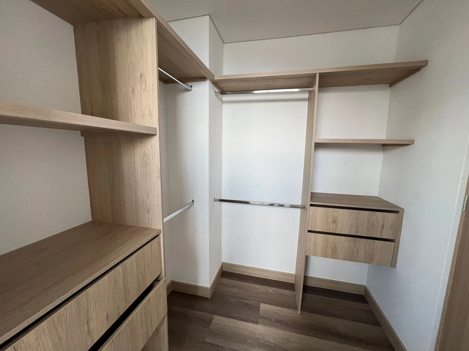ARRIENDO APARTAMENTO EN EL POBLADO