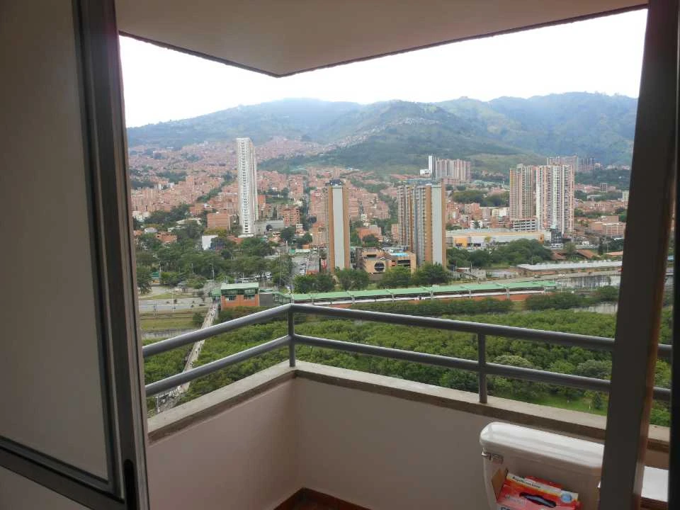Apartamento en Venta La Madera Bello