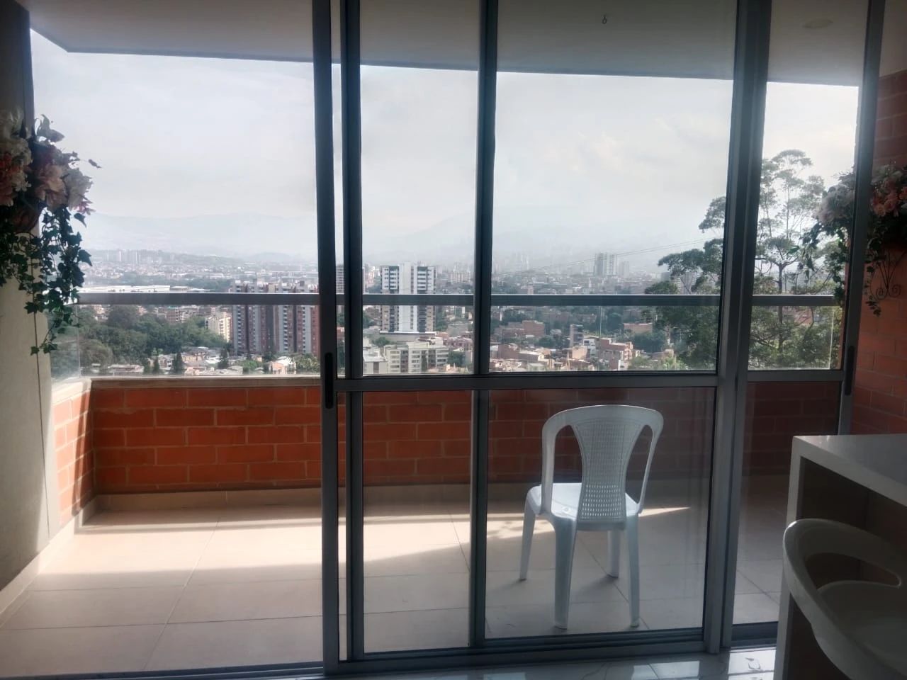 ARRIENDO APARTAMENTO AMOBLADO EN ENVIGADO