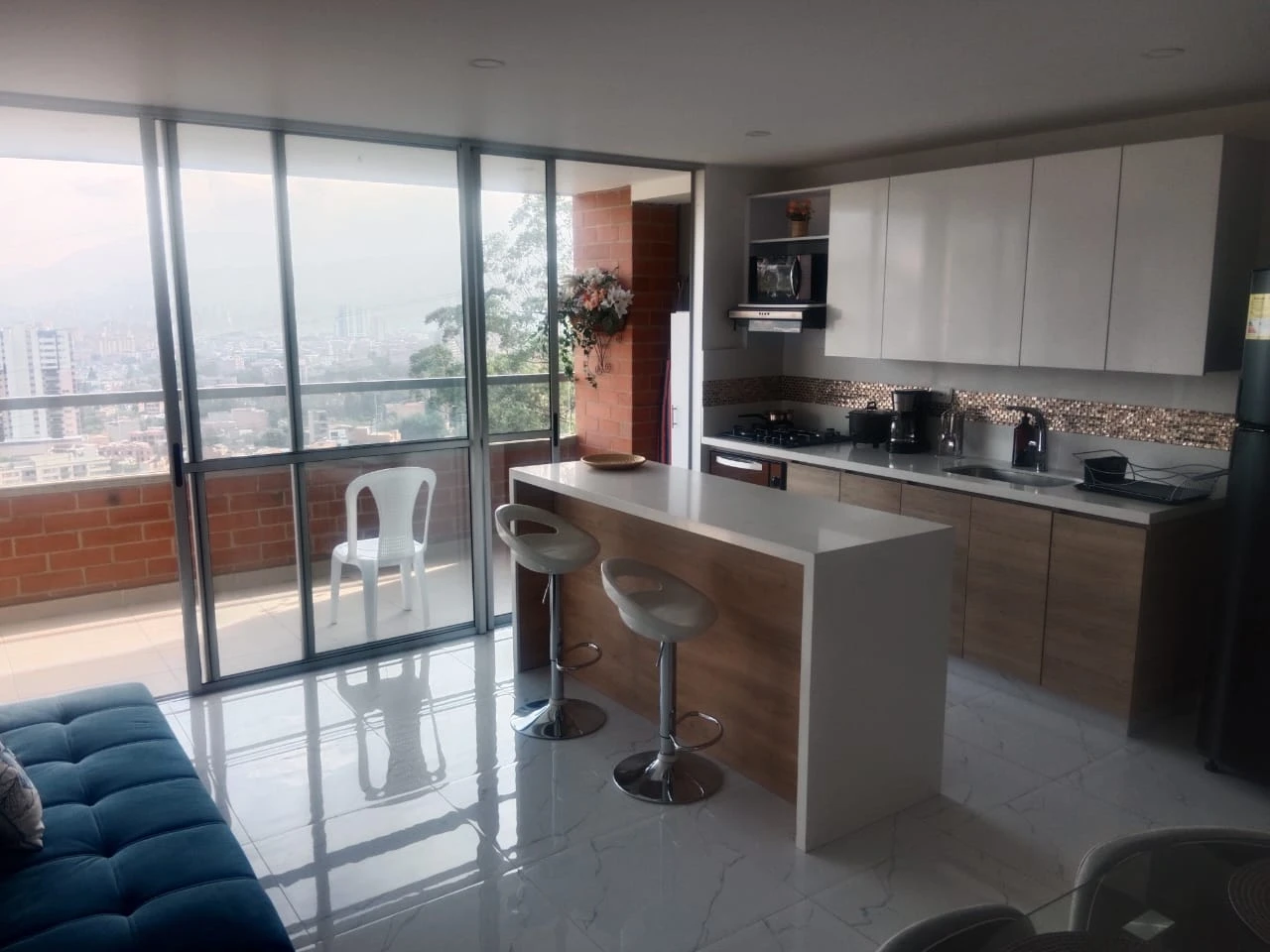 ARRIENDO APARTAMENTO AMOBLADO EN ENVIGADO