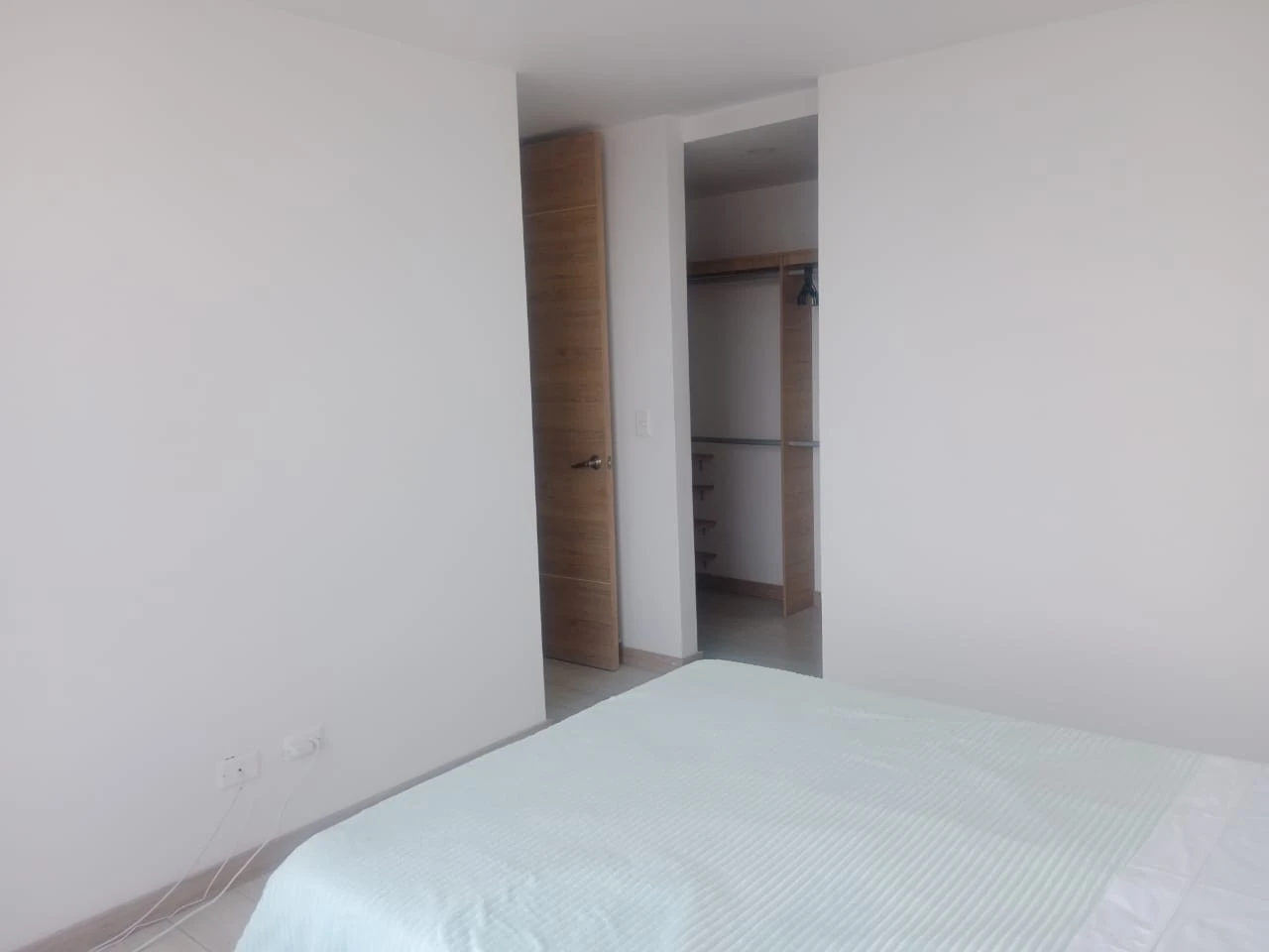 ARRIENDO APARTAMENTO AMOBLADO EN ENVIGADO