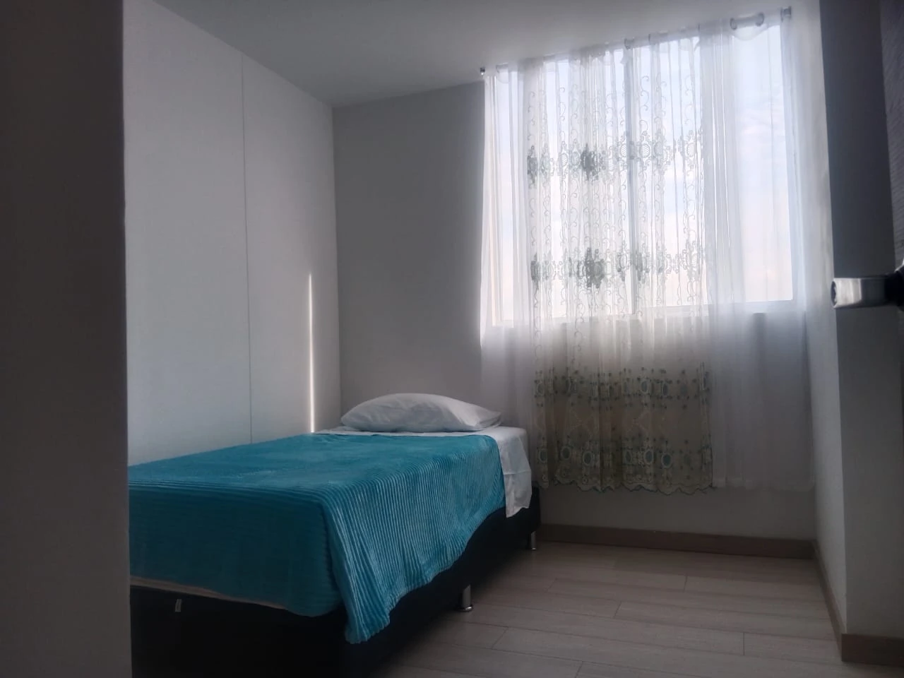 ARRIENDO APARTAMENTO AMOBLADO EN ENVIGADO