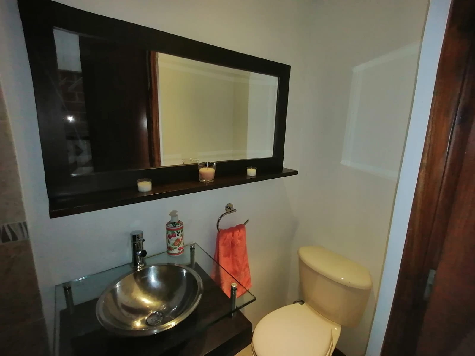 Apartamento Amoblado en arrendamiento  Santamaría de los ángeles.