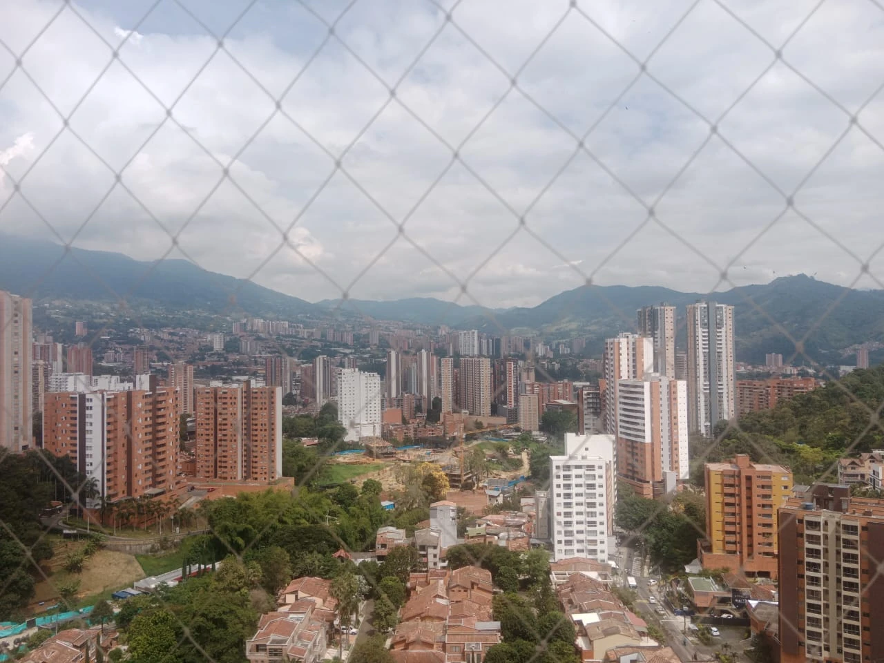 ARRIENDO APARTAMENTO EN SABANETA 