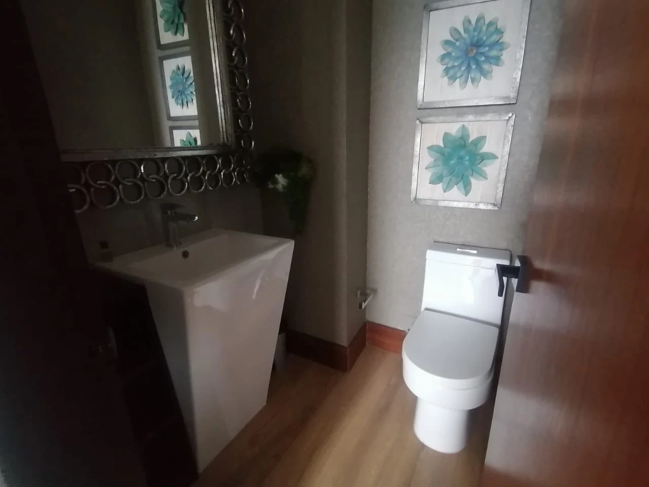 Apartamento en Arriendo Duplex amoblado, sector Poblado.