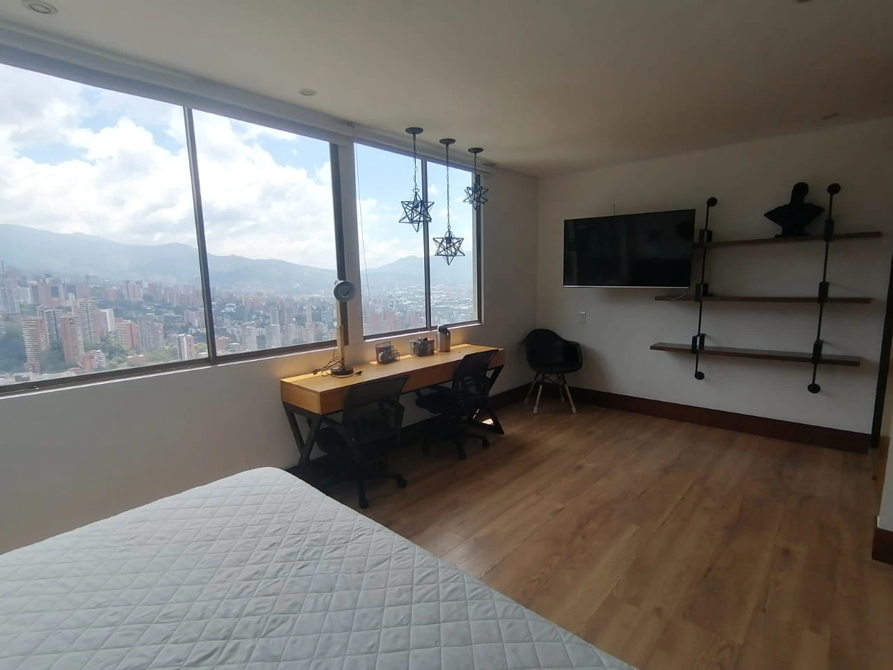 Apartamento en Arriendo Duplex amoblado, sector Poblado.