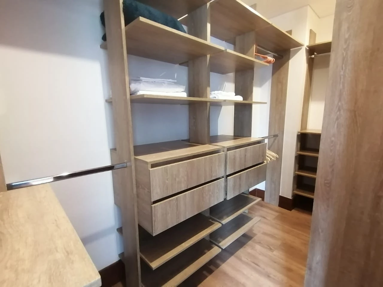 Apartamento en Arriendo Duplex amoblado, sector Poblado.