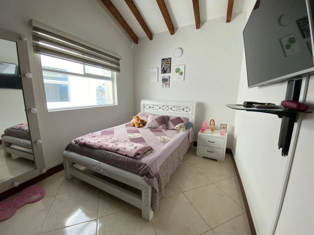APARTAMENTO EN VENTA EN RIONEGRO - JARDINES DE LA CATOLICA 