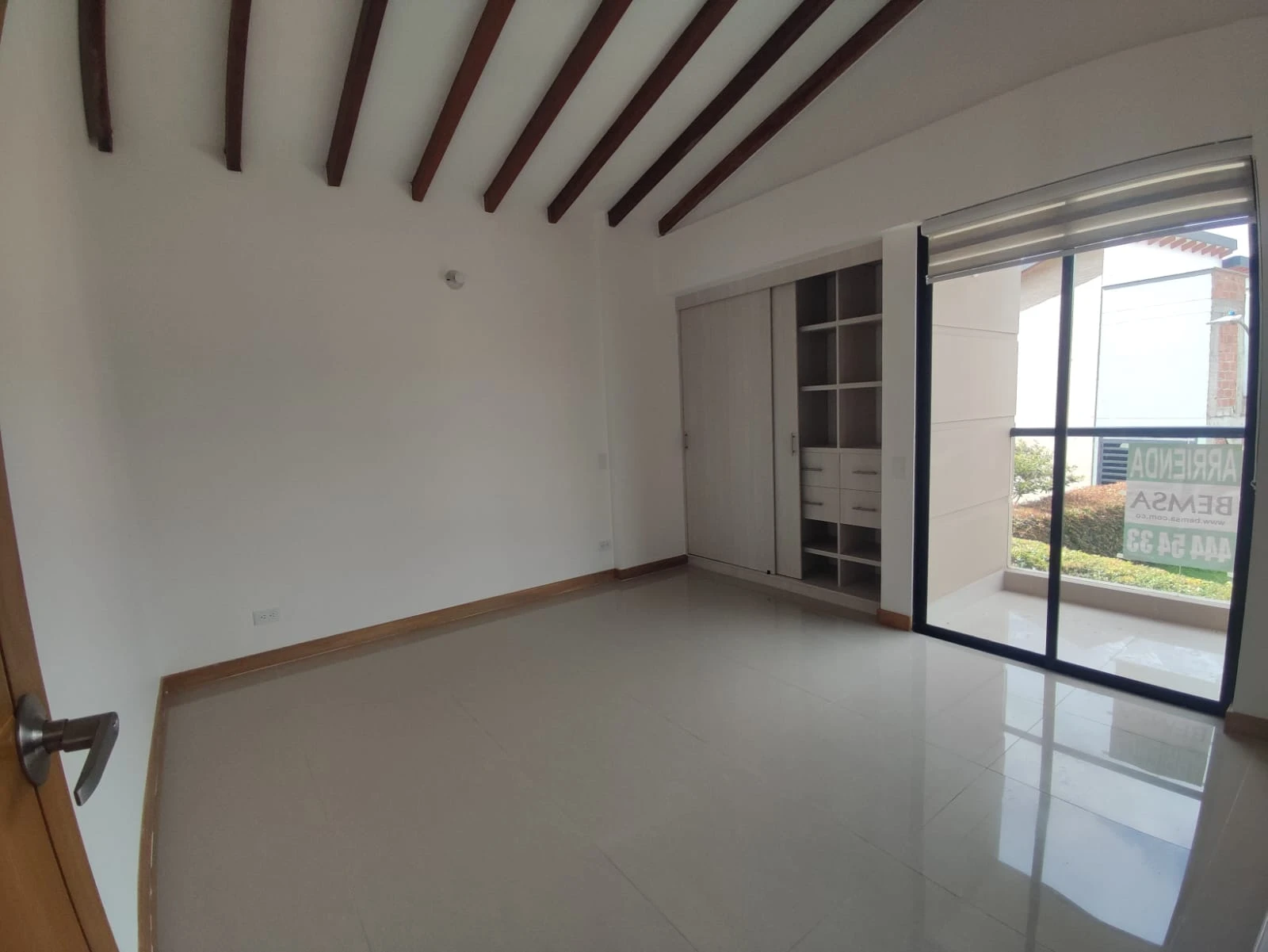 CASA EN ARRIENDO RIONEGRO, PIETRASANTA CAMPESTRE 