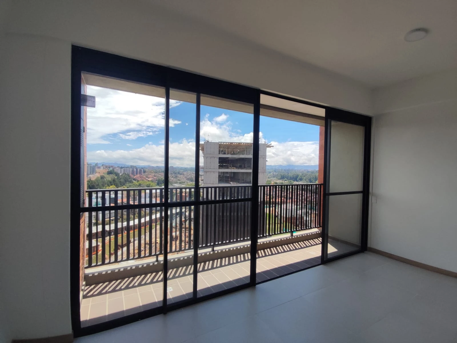 APARTAMENTO EN ARRIENDO RIONEGRO- SECTOR BARRO BLANCO 