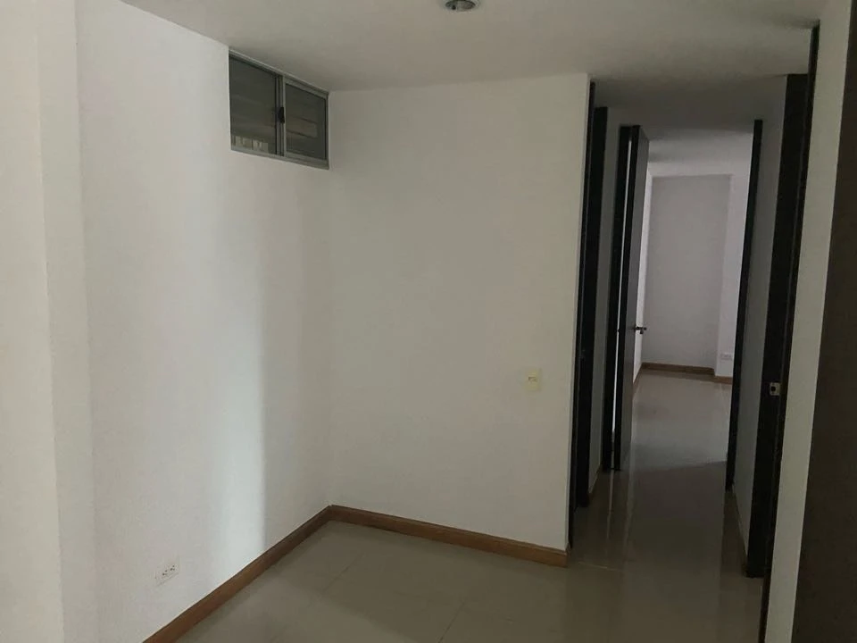 Apartamento en arriendo sector cabañas