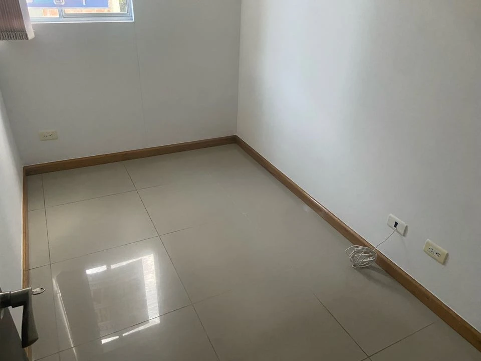 Apartamento en arriendo sector cabañas