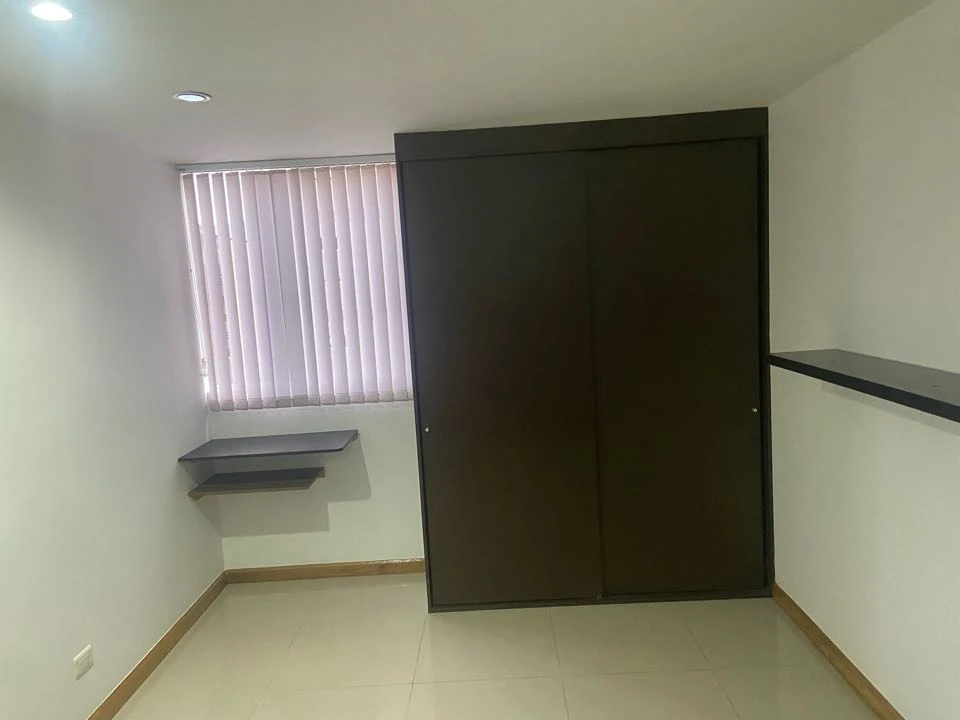 Apartamento en arriendo sector cabañas