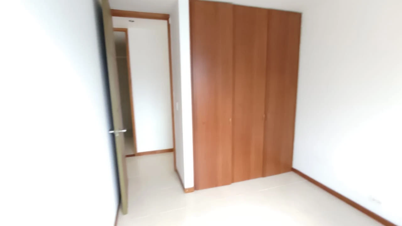 Apartamento en Arriendo sector loma del encierrro