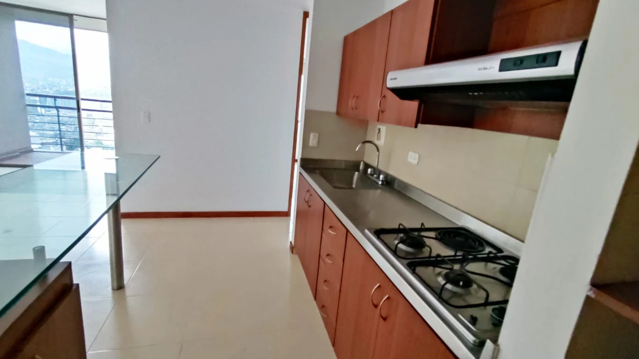 Apartamento en Arriendo sector loma del encierrro