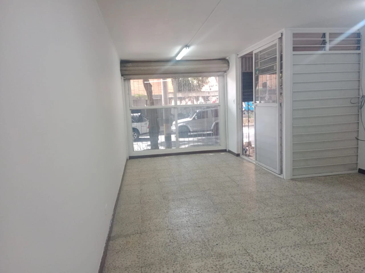 LOCAL COMERCIAL  EN ARRIENDO SECTOR ESTADIO