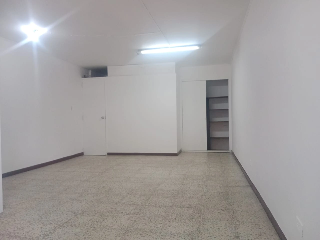 LOCAL COMERCIAL  EN ARRIENDO SECTOR ESTADIO