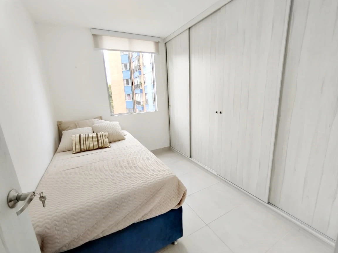 Apartamento amoblado en arriendo sector Manila 