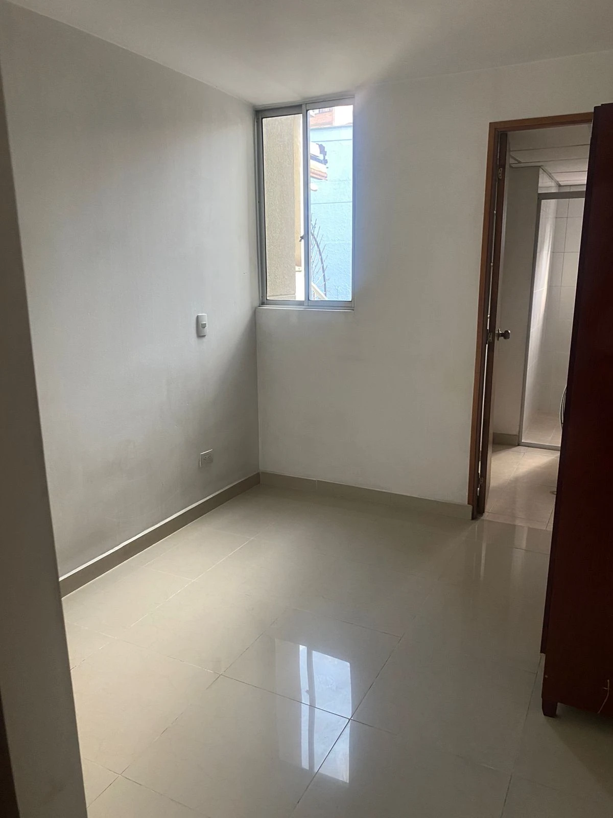 Apartaestudio  en  Venta avenida la playa Medellin 