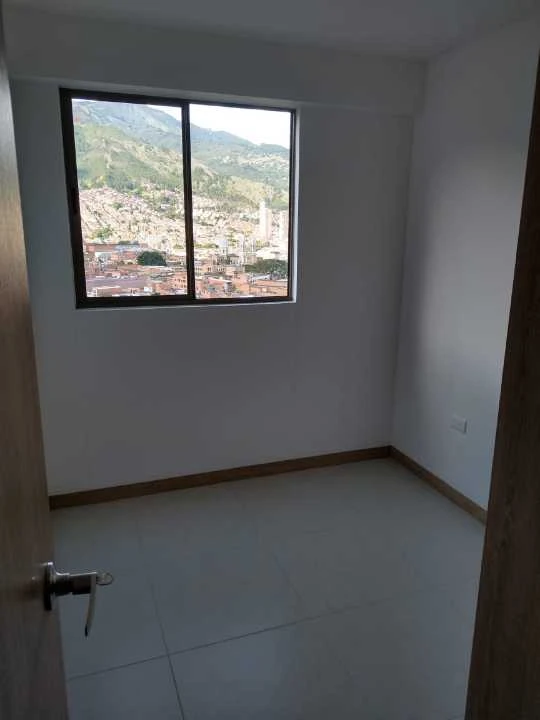 Apartamento en arriendo en sector Santa ana cerca a c.c fabricato