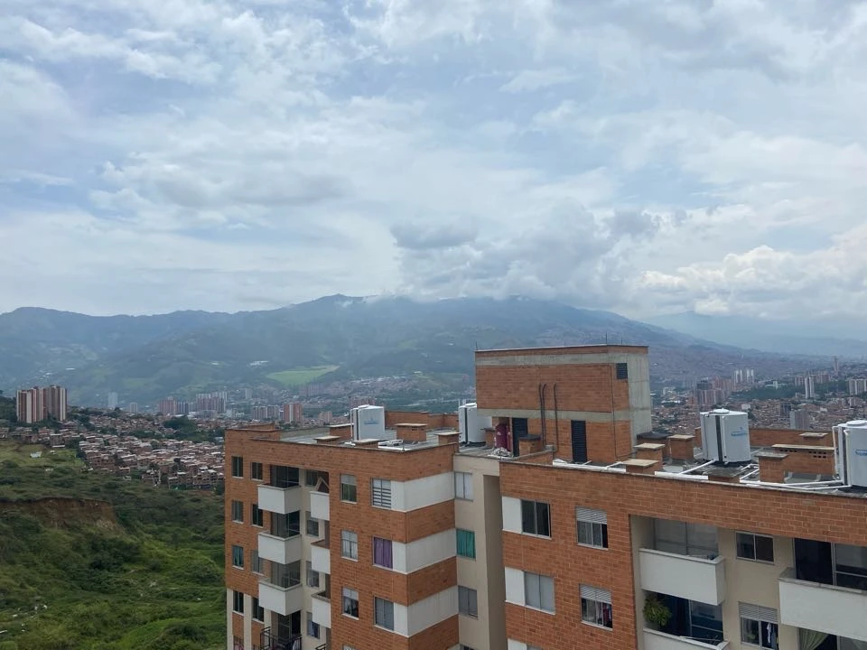 Apartamento en arriendo sector Cerros de Avellaneda