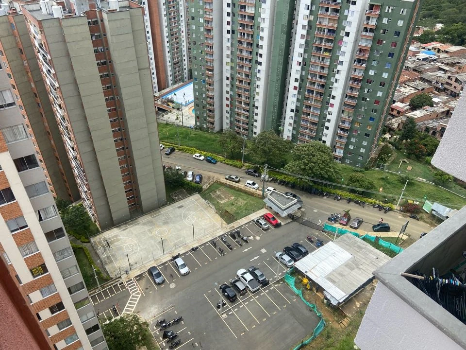 Apartamento en arriendo sector Cerros de Avellaneda