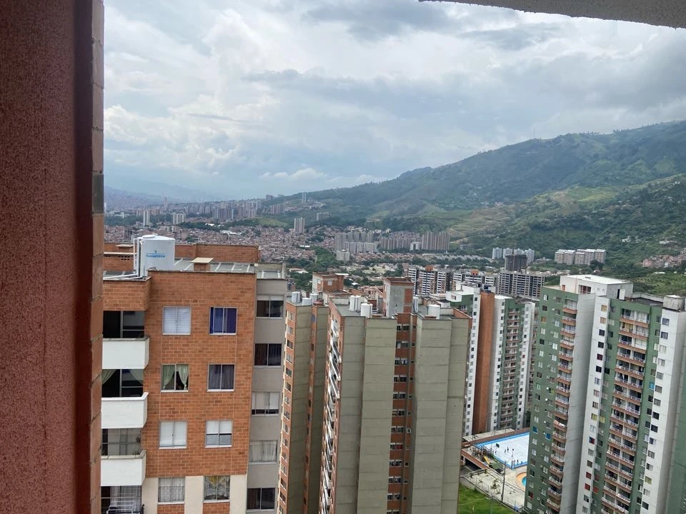Apartamento en arriendo sector Cerros de Avellaneda