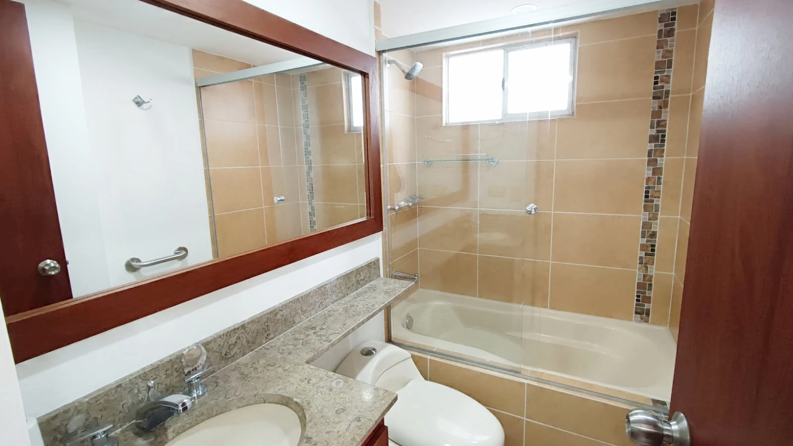 Apartamento amoblado en Arriendo Patio Bonito Medellín