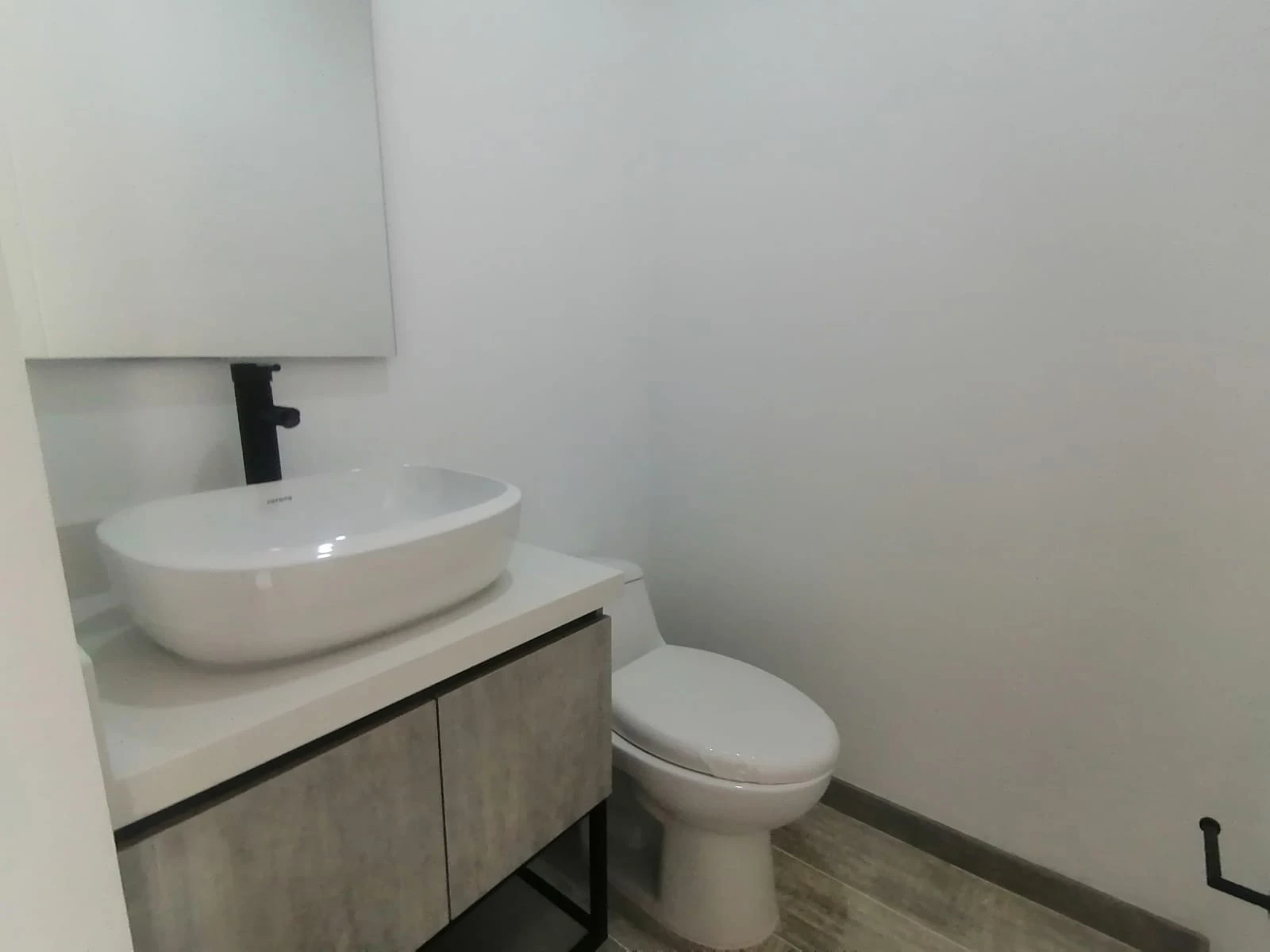 Apartamento en Venta loma de los mesa  envigado 