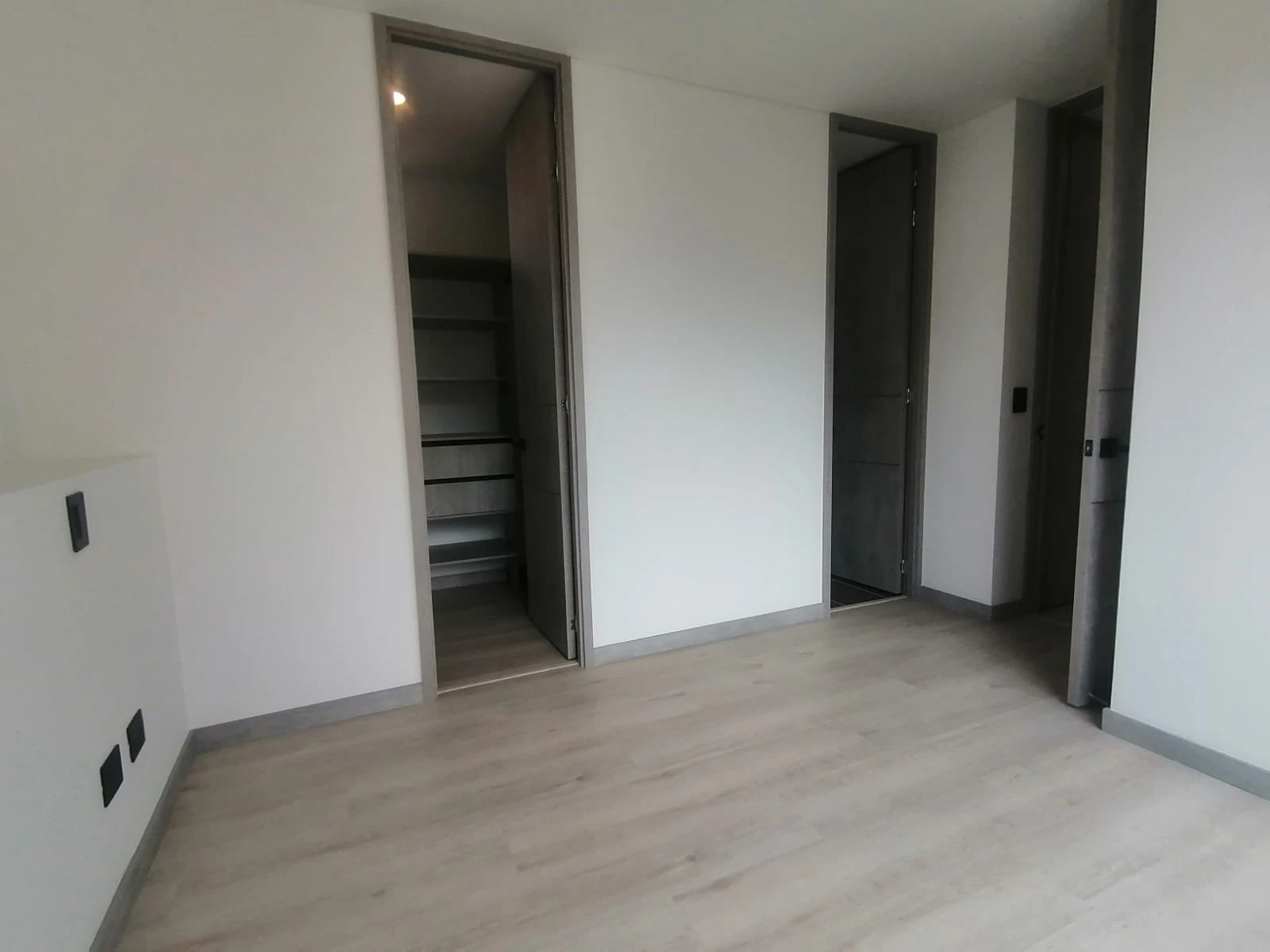 Apartamento en Venta loma de los mesa  envigado 