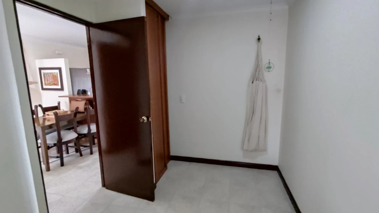Apartamento  Amoblado en Arriendo sector loma del indio 