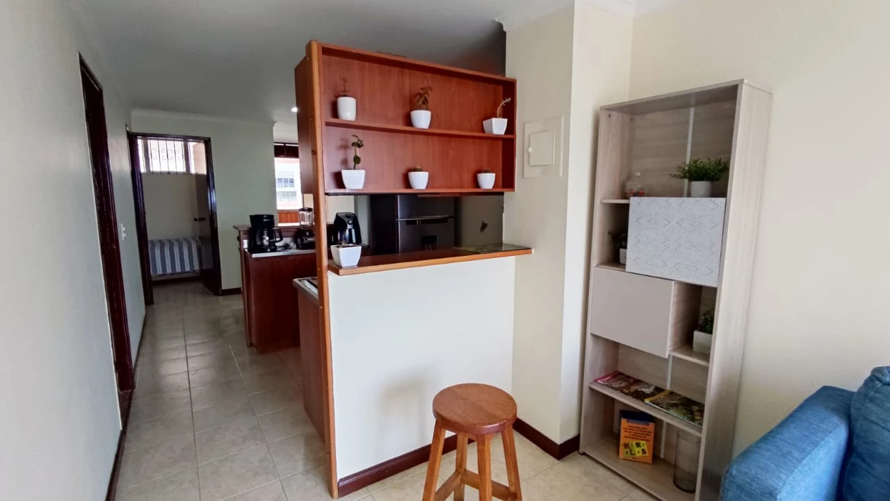 Apartamento  Amoblado en Arriendo sector loma del indio 