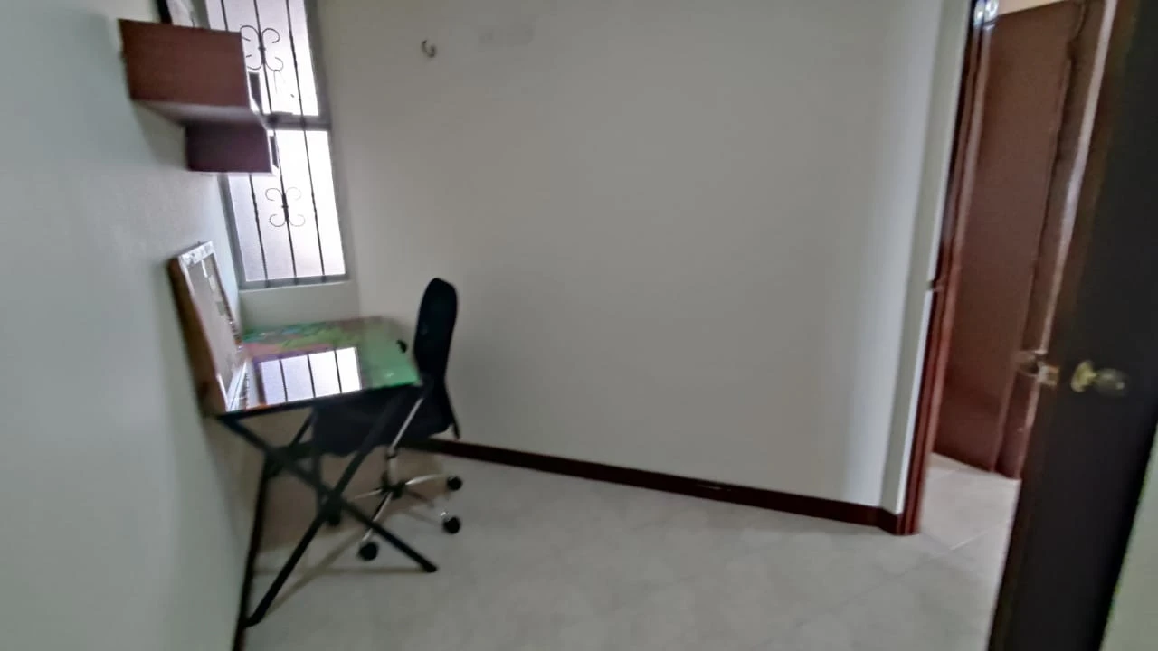 Apartamento  Amoblado en Arriendo sector loma del indio 