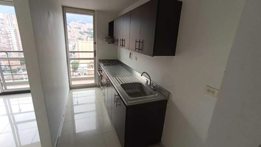 Se Arrienda apartamento en niquia